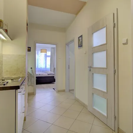 Agnes Apartament *
